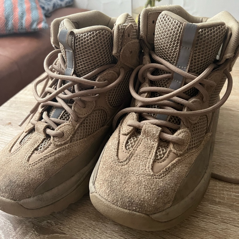 Yeezy Dessert Boot ‘Rock’ - Women’s 9 (UK 7)